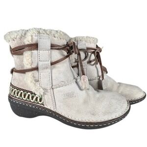 UGG Australia Women's Cove Suede Sheepskin Lined Boots Cozy Winter Warm -‎ 5